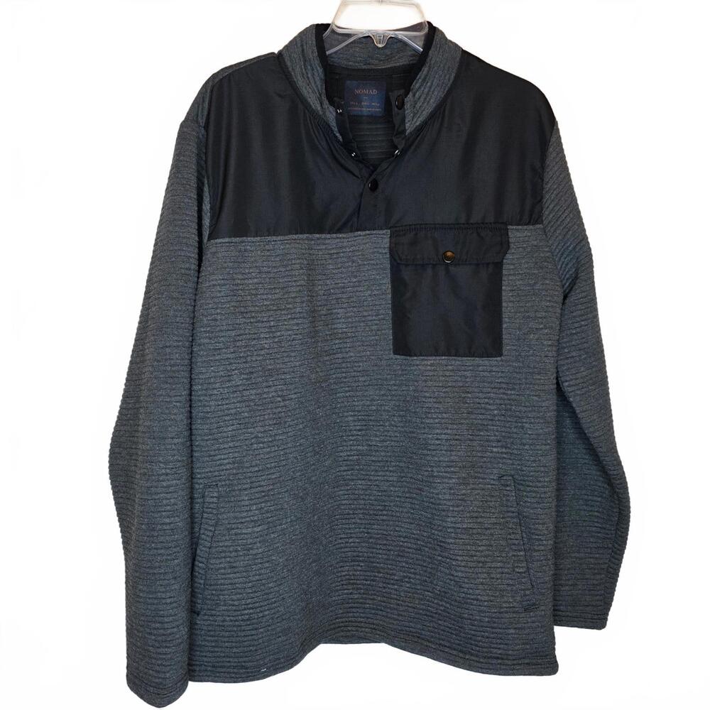 Nomad Men's Grey and Black Quilted Pullover Size Large Light Weight